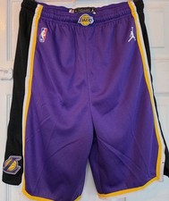BNWT NBA Basketball Los Angeles Lakers Mens Shorts Size Large