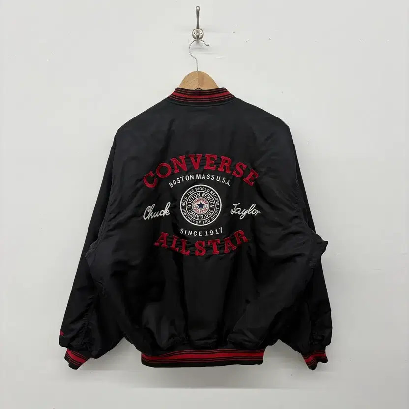 Converse All Star Black Bomber Jacket Men/L thumbnail 3