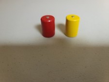 Brio wooden Railway Replacement magnetic cargo pieces red yellow