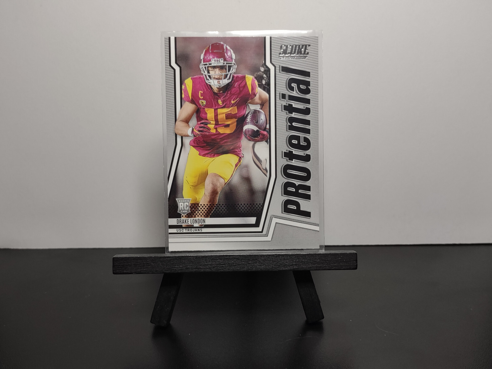 2022 Score Football DRAKE LONDON RC PROTENTIAL USC Trojans Atlanta Falcons