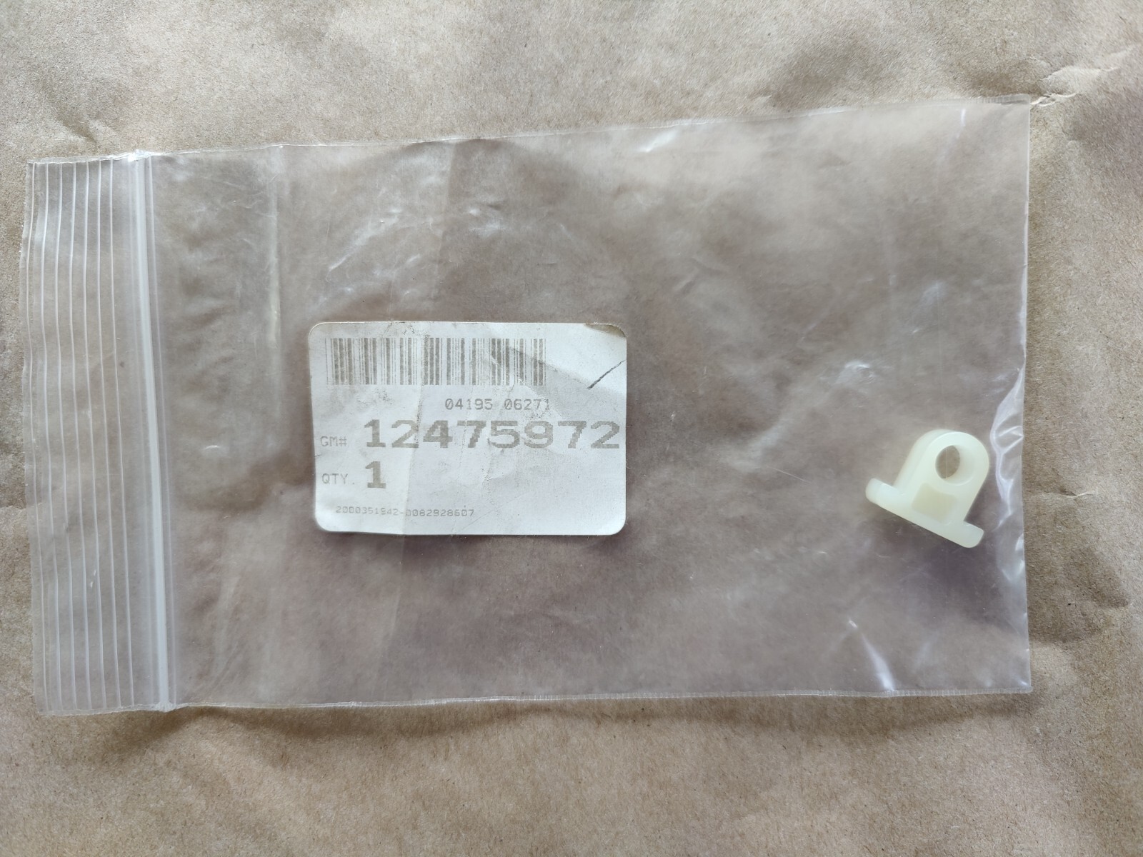 NOS OEM 1999 Silverado/Sierra Driver Seat Adjust Latch Rod Retainer GM ...
