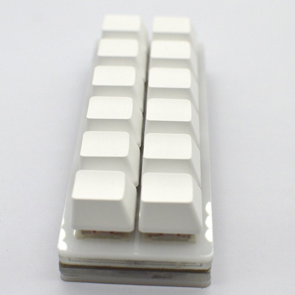 12-Key Programmable Mechanical Gaming Keypad with USB by SayoDevice
