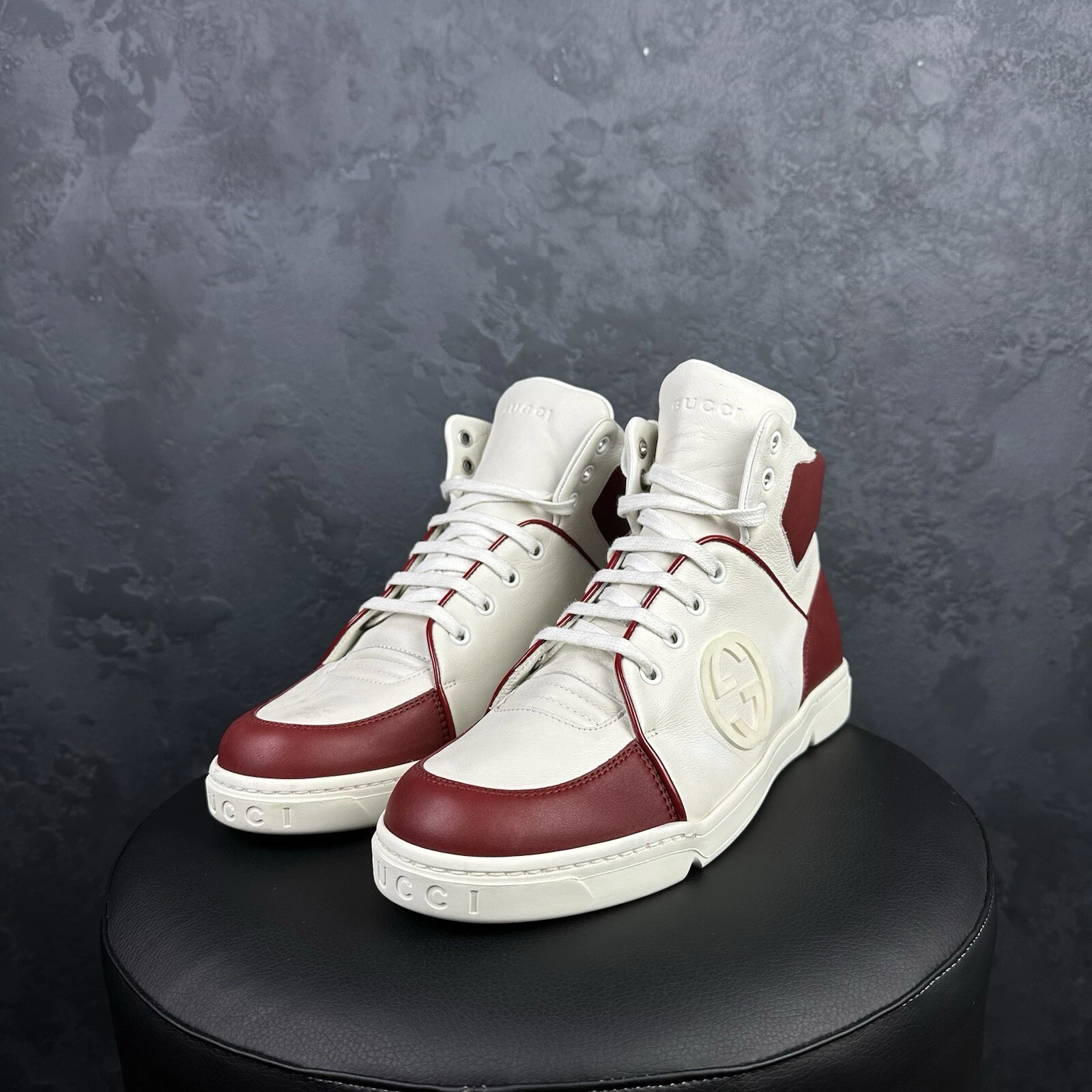 Haut homme Gucci en cuir blanc rouge imbriqué