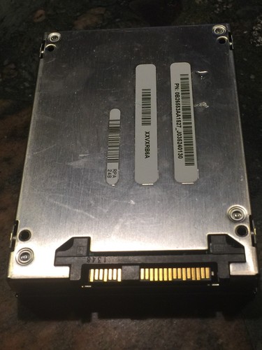 IBM 200GB 6G SAS SSD 2.5 HUSML4020ASS600 31P1611 31P1519 HGST HITACHI - Picture 2 of 4
