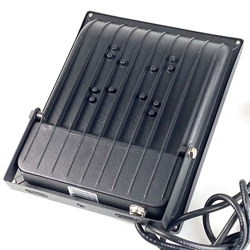 LED Flood Light 50W Cool/Warm White IP65 AC200-240V AU Plug Security Floodlights - Picture 5 of 14