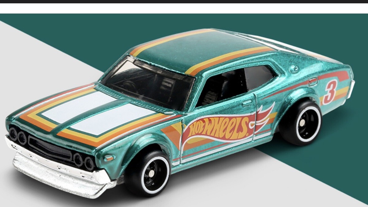 HOT WHEELS 2021 COLLECTOR EDITION NISSAN LAUREL 2000 SGX MAIL-IN