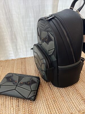Loungefly x DC Comics Batman Cosplay Mini Backpack  display picture 1