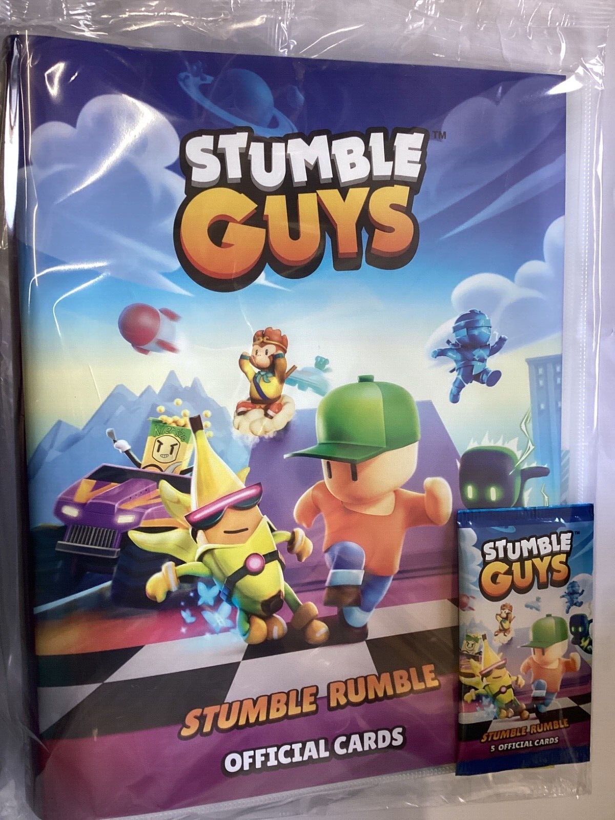 STUMBLE GUYS STAMBLE RUMBLE STARTER PACK + 1 bustina Cards  Nuovo Diramix