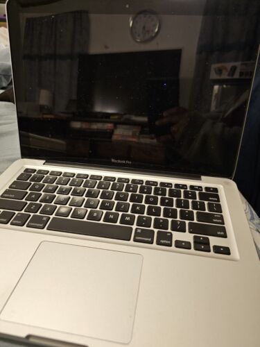 Apple MacBook Pro 13" Laptop - MB062LL/A (May, 2008) Not Working, READ