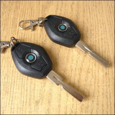 Kit Telecomand​i Chiusura Centralizz​ata Chiave per BMW E36 E46 M3 X5 E53 E30