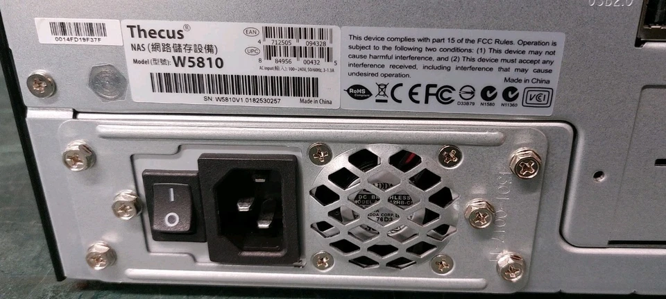 Thecus W5810 Windows Storage 2012 R2 NAS 5 Bay - Immagine 3 di 4