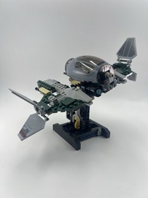 LEGO Star Wars 9494 Anakin&rsquo;s Jedi Interceptor Ship Display Stand