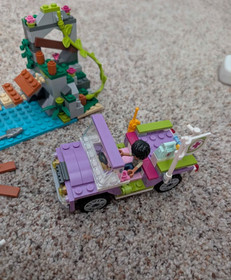LEGO FRIENDS: Jungle Bridge Rescue (41036)