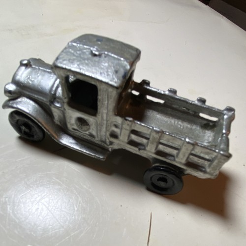 Cast Iron Vintage Commercial Truck Toy for Ages 8-11 Years, 12+ Boys & Girls - Picture 1 of 5