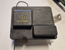 2003-06 NAVIGATOR Ford F150 Expedition Wiper Water Reservoir Expansion TANK