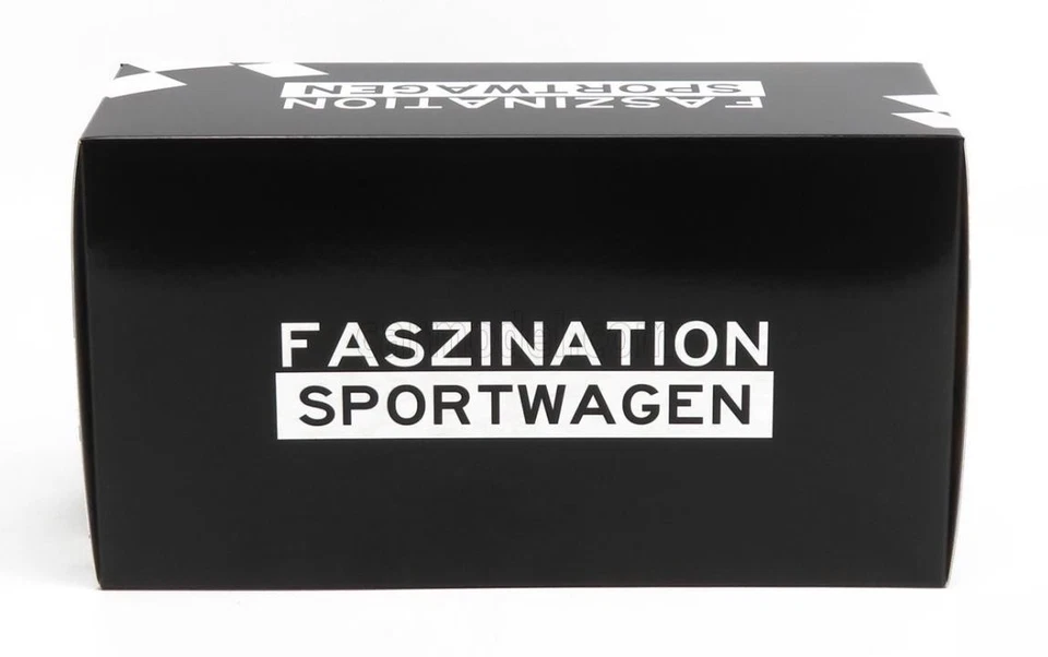 1:18 Porsche 911 (992) GT3 Touring Coupe 2022 - Grey w/Black Wheels - Minichamps - Image 3 of 3