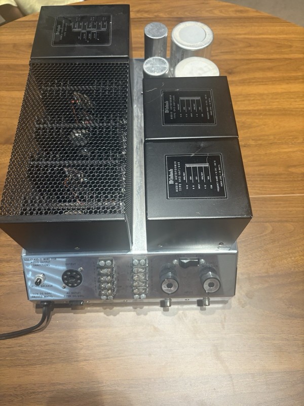 McIntosh 250 Stereo Tube Amplifier 50W 2-Channel Class AB RCA Input