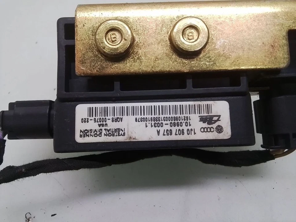 Volkswagen Golf IV 2000 ESP rotation rate sensor lateral acceleration sensor DND100415 - Image 3 of 4