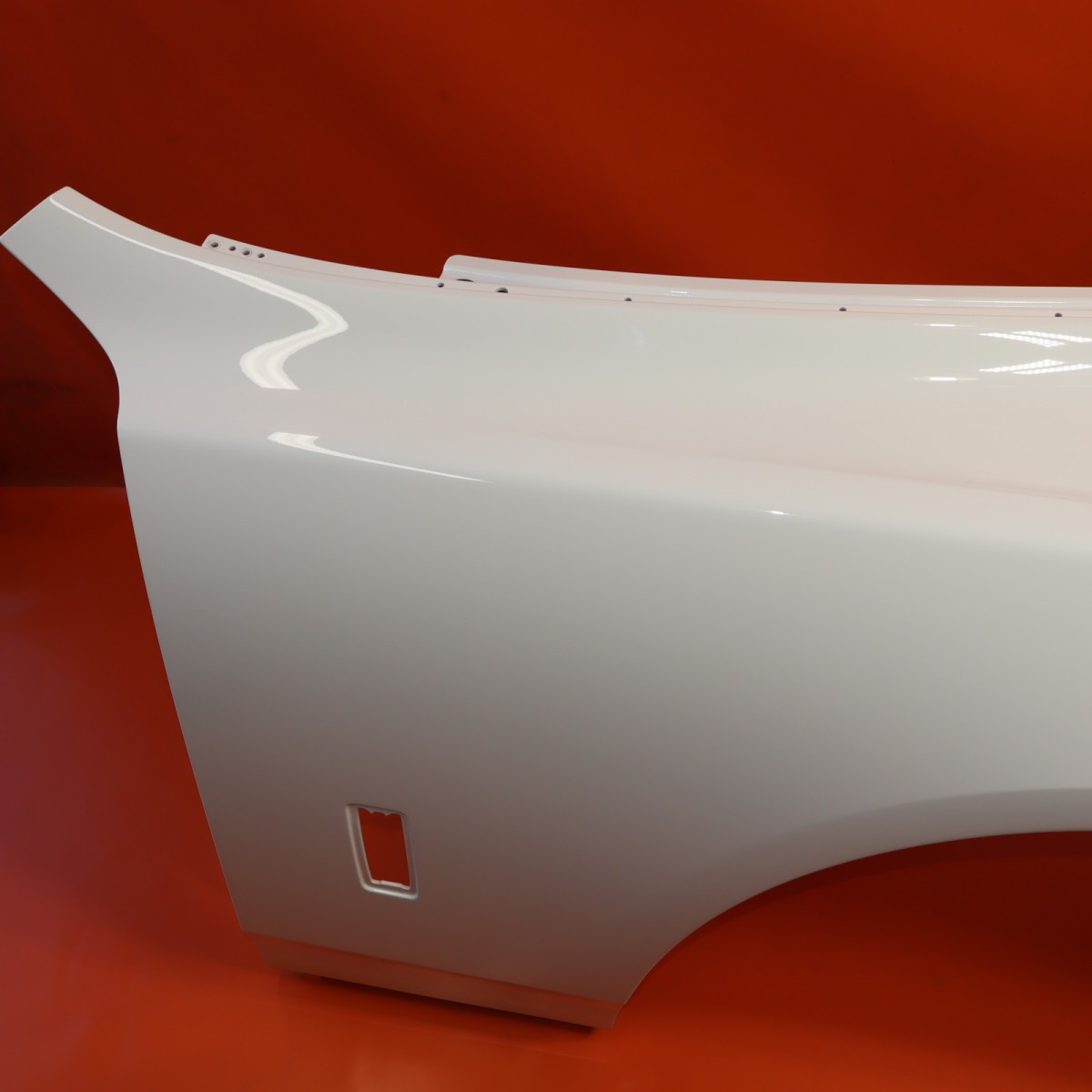 Rolls-Royce Phantom 2024-2026 Right Fender P/N 7399852