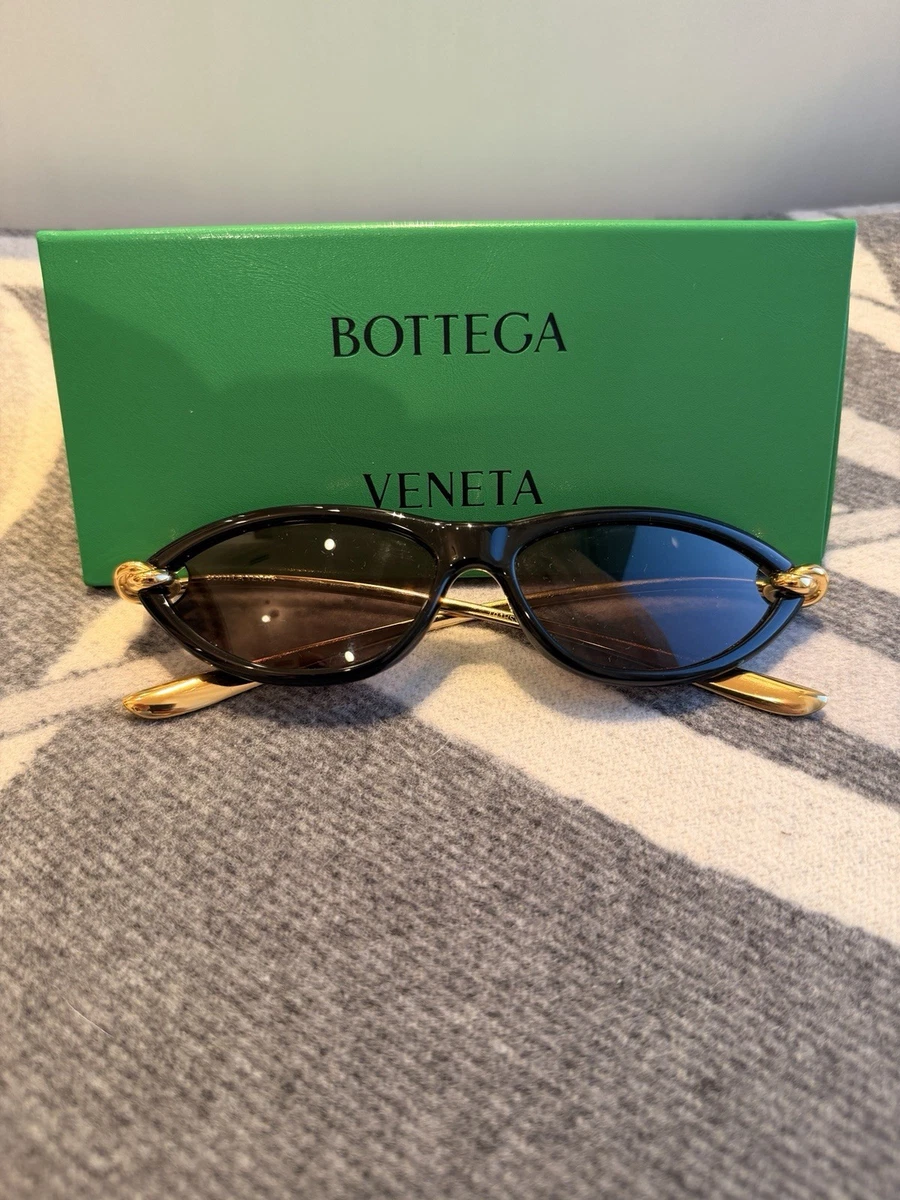 Bottega Veneta BV1148S Shield Sunglasses – Gold / Gold Mirror – New in Box COA Bottega Veneta Gold Futuristic Shield Sunglasses Bottega Veneta main image 3