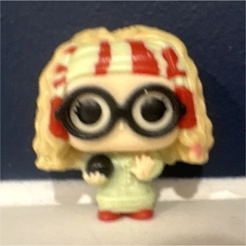 Sybill Trelawney Harry Potter Fantasy Multicolor Kinder Figure