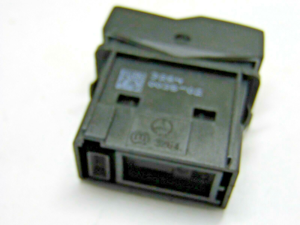 A06-90128-035 FREIGHTLINER ATC SPIN ROCKER SWITCH fits 2019