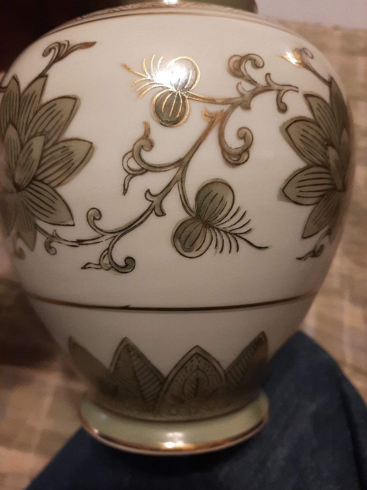 Picture 8 of 18