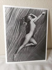 Marilyn Monroe Lying Without Clothes 8x10 PRINT PHOTO
