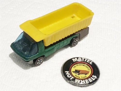 HOT WHEELS RED LINE DUMP TRUCK GREEN w DARK INT EXCELLENT WITH BADGE