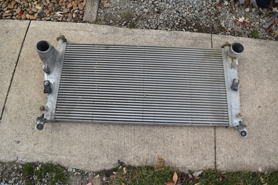 Chevrolet Silverado Duramax 2002 2005 6,6 lb7 diésel intercooler Behr 03 04 Foto 2 de 4