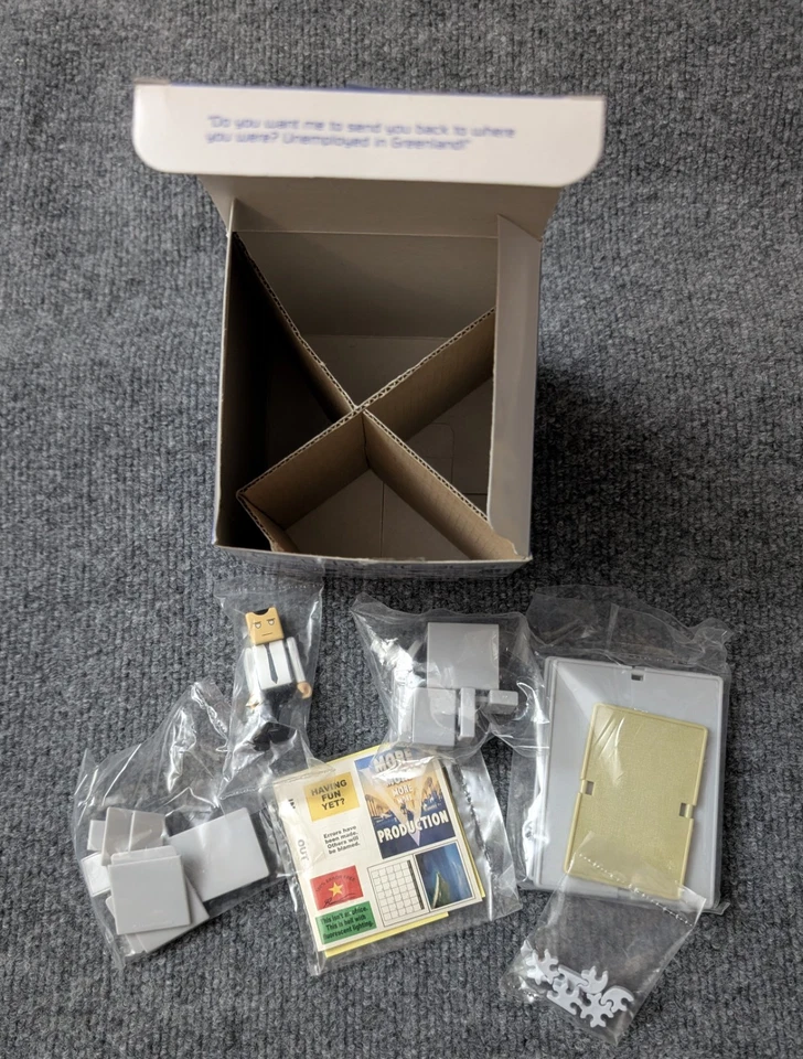 The Cubes Accoutrements RARE COMPLETE SET + Poster 2005 Office Figures Cube Toy - Image 4 of 4