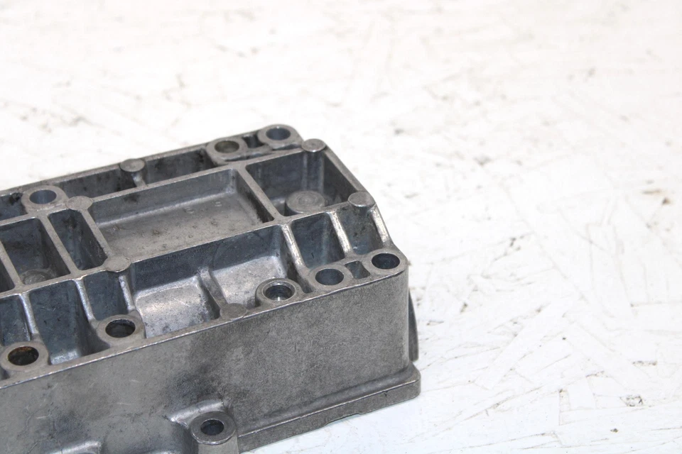 Yamaha Vmax 600 Xt 1996 OEM montaje de cárter inferior 8AB-15100-01-00 SY123 Foto 2 de 4