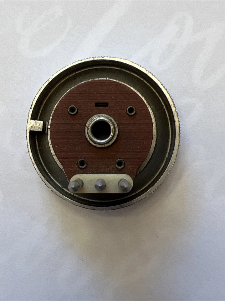 1967 Oldsmobile Cutlass Supreme AM/FM fader radio knob - Image 3 of 4