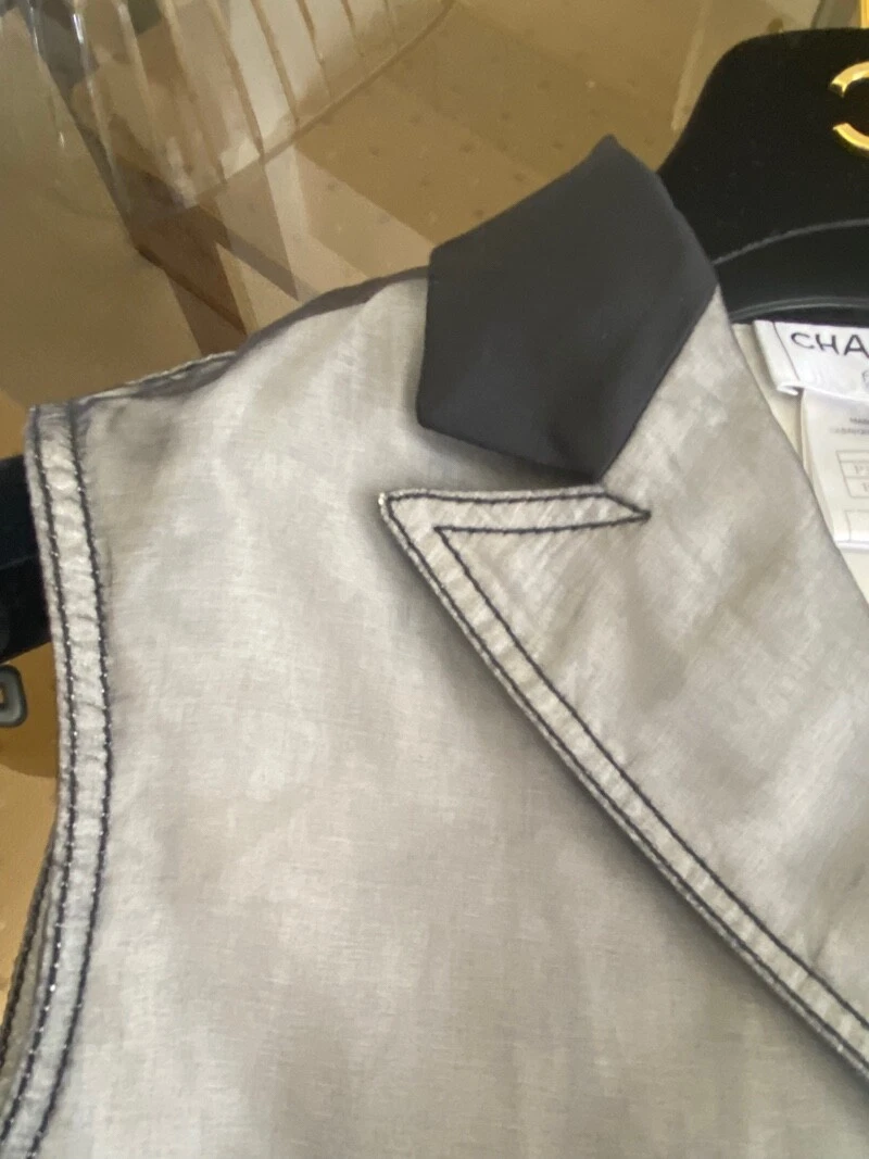 GILET CLASSICO CHANEL 2007 SPRING RUNWAY STRATIFICATO CON BOTTONI CC TAGLIA 38