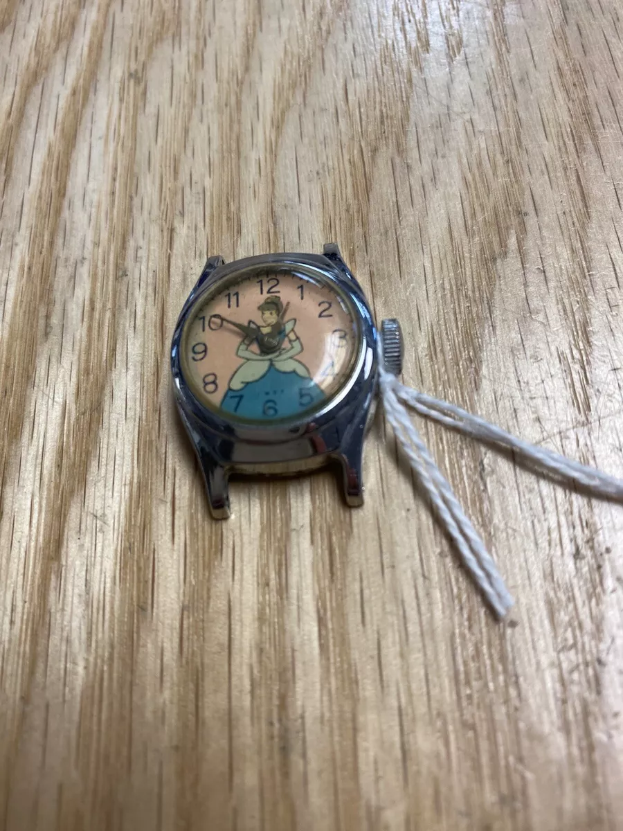 Timex cinderella clearance watch and figurine