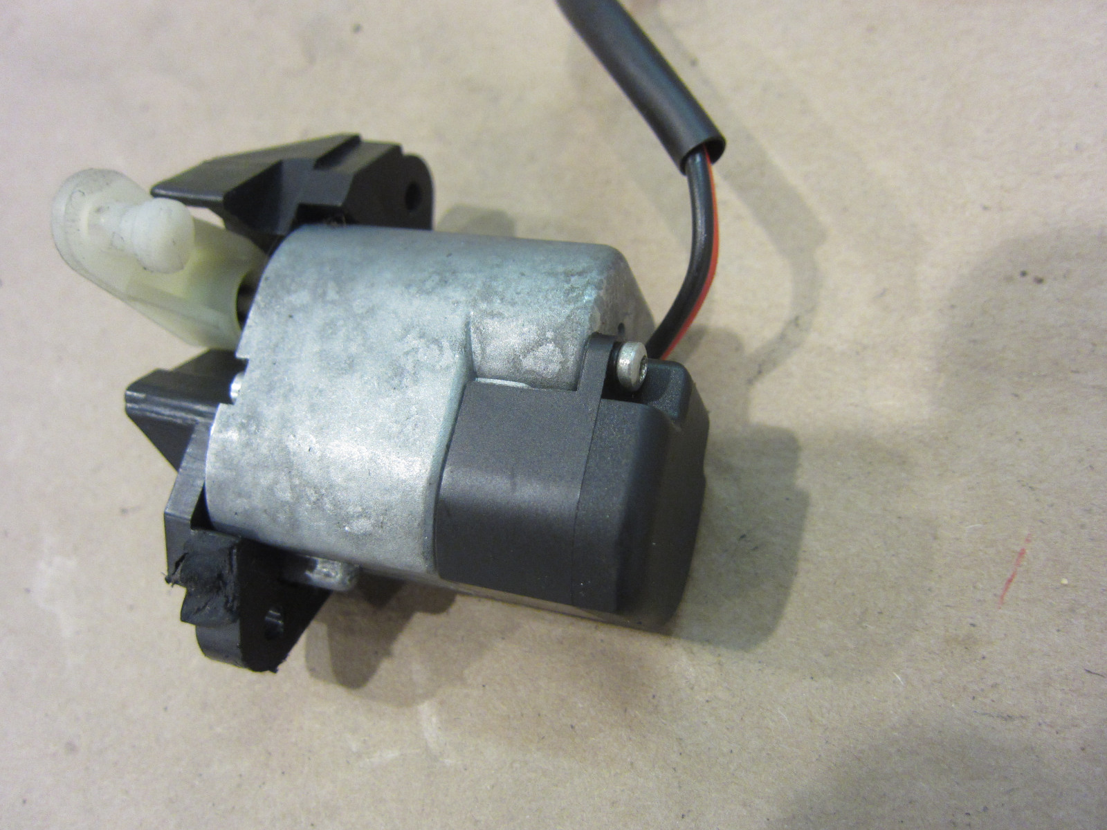 Ferrari 360,430,Enzo - Bulher Actuator for Evaporator Assy - Part # 66207300