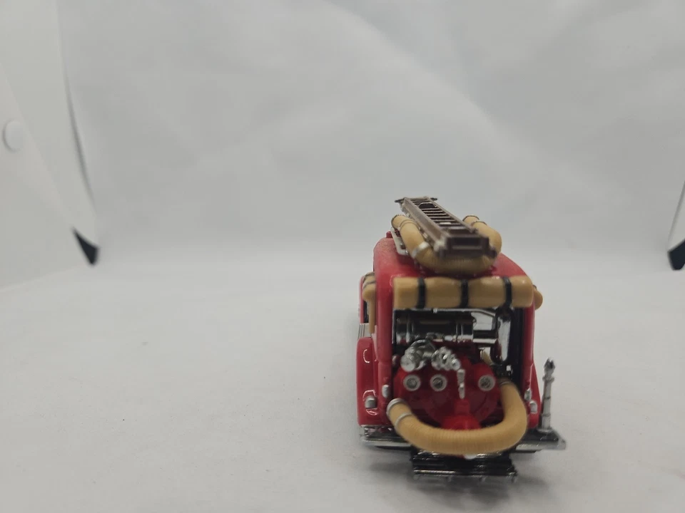 Matchbox Models of Yesteryear 1933 Cadillac Fire Wagon VGC MOY #FT3 - Image 4 of 4