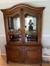 Ethan Allen 'Legacy' French Country Style China Cabinet