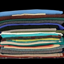 Lot Wool For Crafts 5.5 Pounds Vintage for Rug Hooking Sewing Nice Colors 