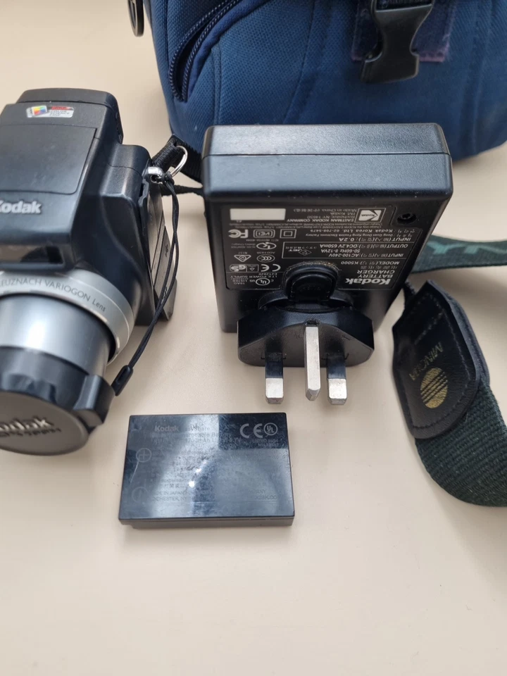 Kodak EasyShare P850 Compact Digital Bridge Camera 5.1MP 12x Optical Zoom - Image 4 of 4