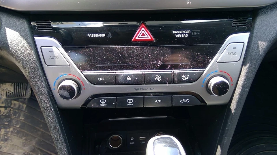 Motor de arranque usado se adapta a: Hyundai Elantra 2.0 2018 grado A Foto 2 de 4