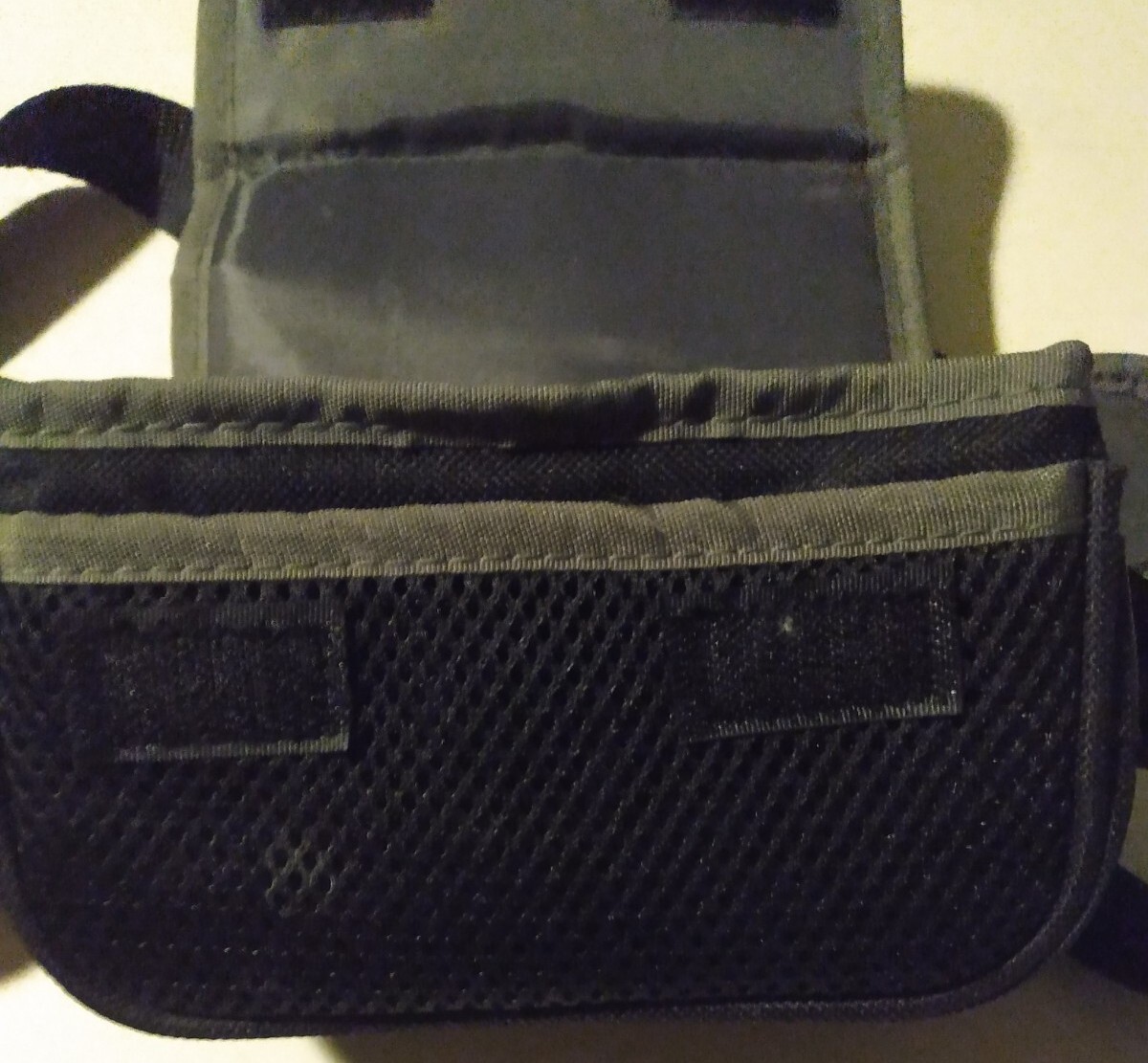 Picture 3 of 4