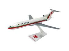 Flight Miniatures TAP Air Portugal 727-200 1:200 Scale Model Airplane