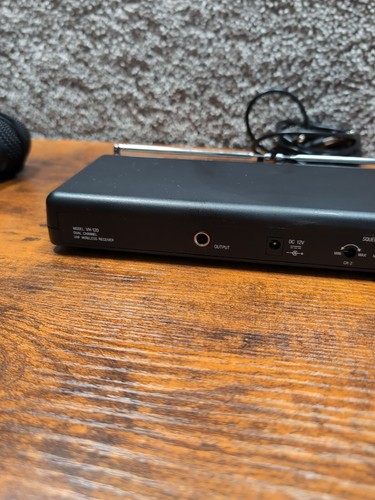 Gemini Dual Channel VHF Receiver VH-120 2Wireless Microphones. - Bild 8 von 9