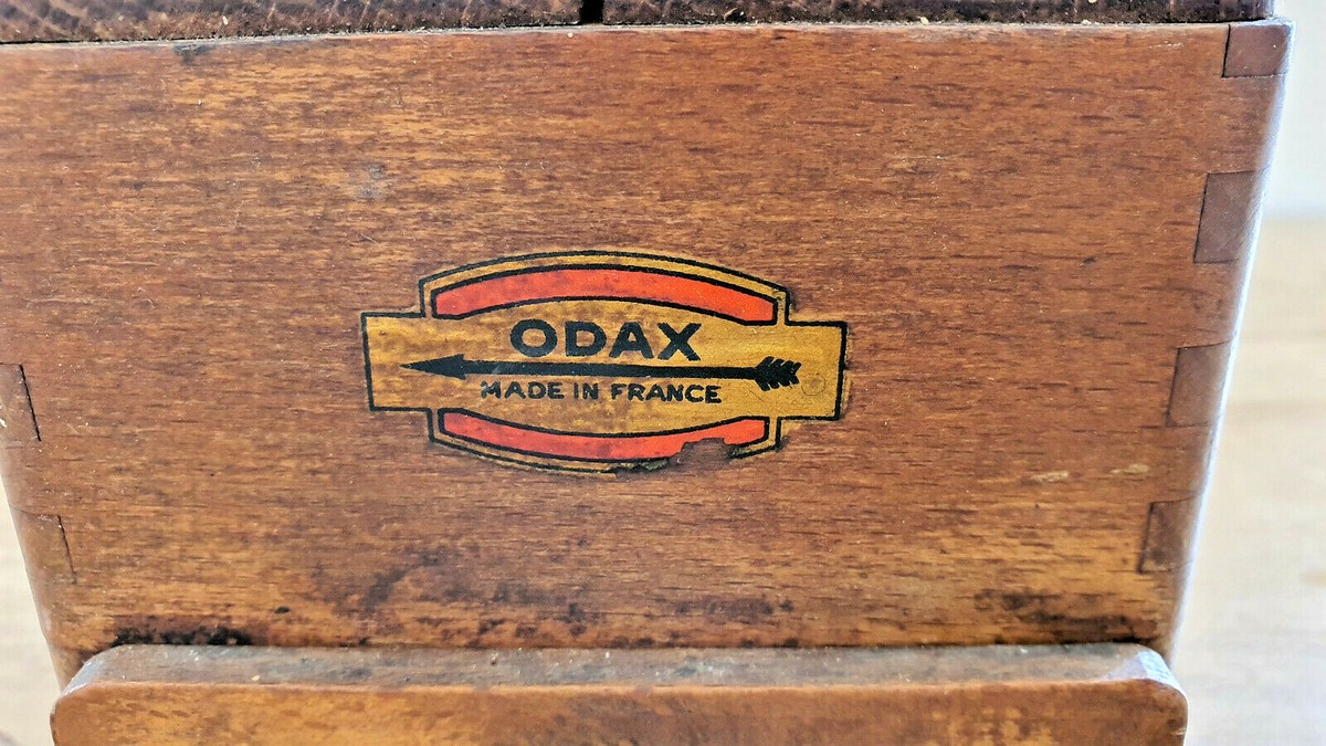 Moulin à Café Ancien Et Manuel Odax En Bon état De Fonctionnement  Ecolo