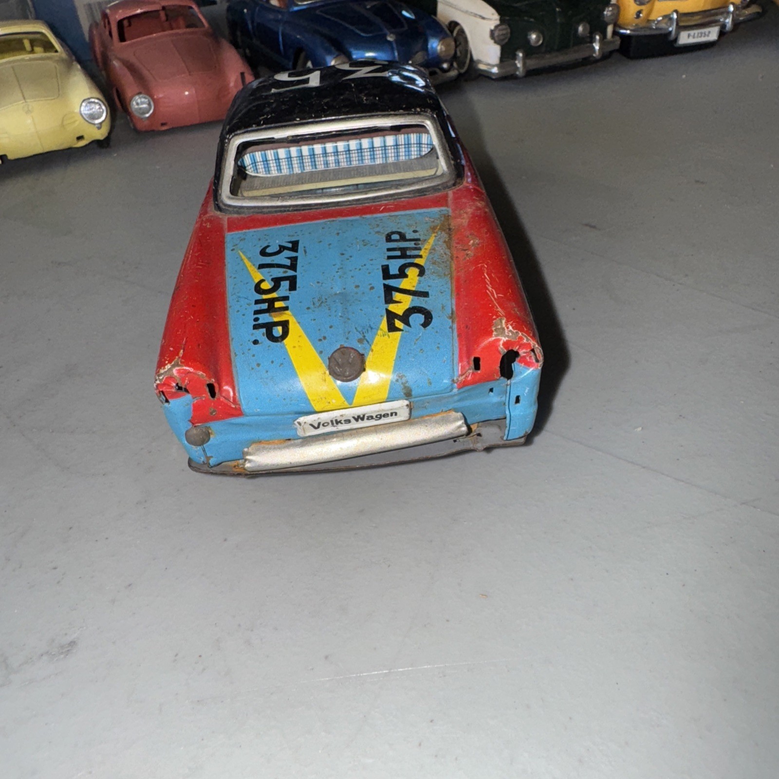 Picture 4 of 6