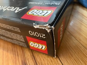 LEGO Architecture: Robie House (21010) Complete With Box And Instructions