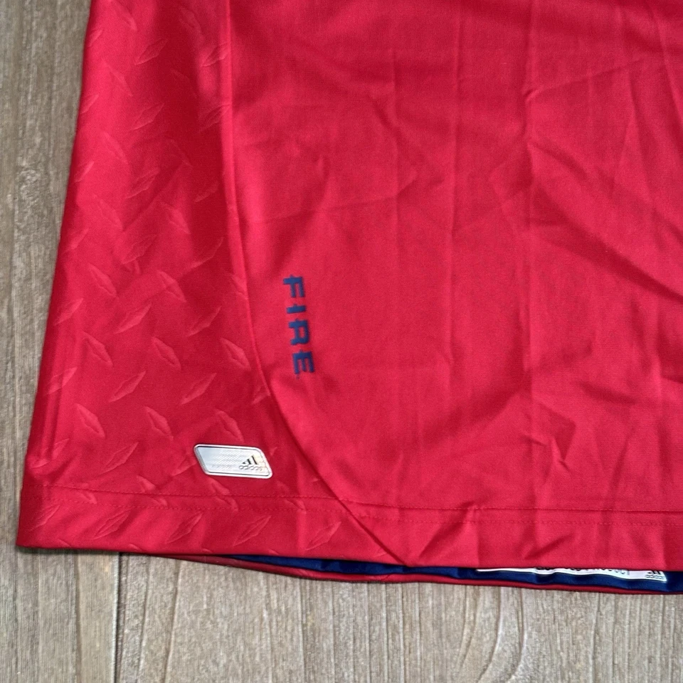 ADIDAS Chicago Fire F.C. de colección Camiseta de fútbol para hombre grande | MLS | con cuello Foto 3 de 4