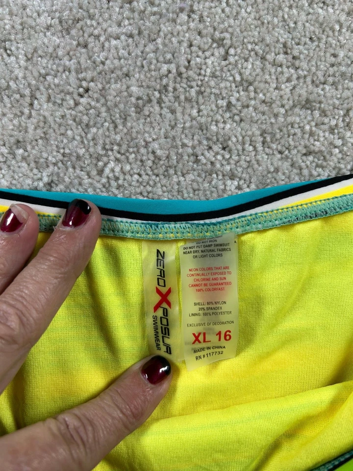 Roupa de banho feminina ZeroXposur biquíni parte inferior XL 16 listrada náilon - Imagem 2 de 4