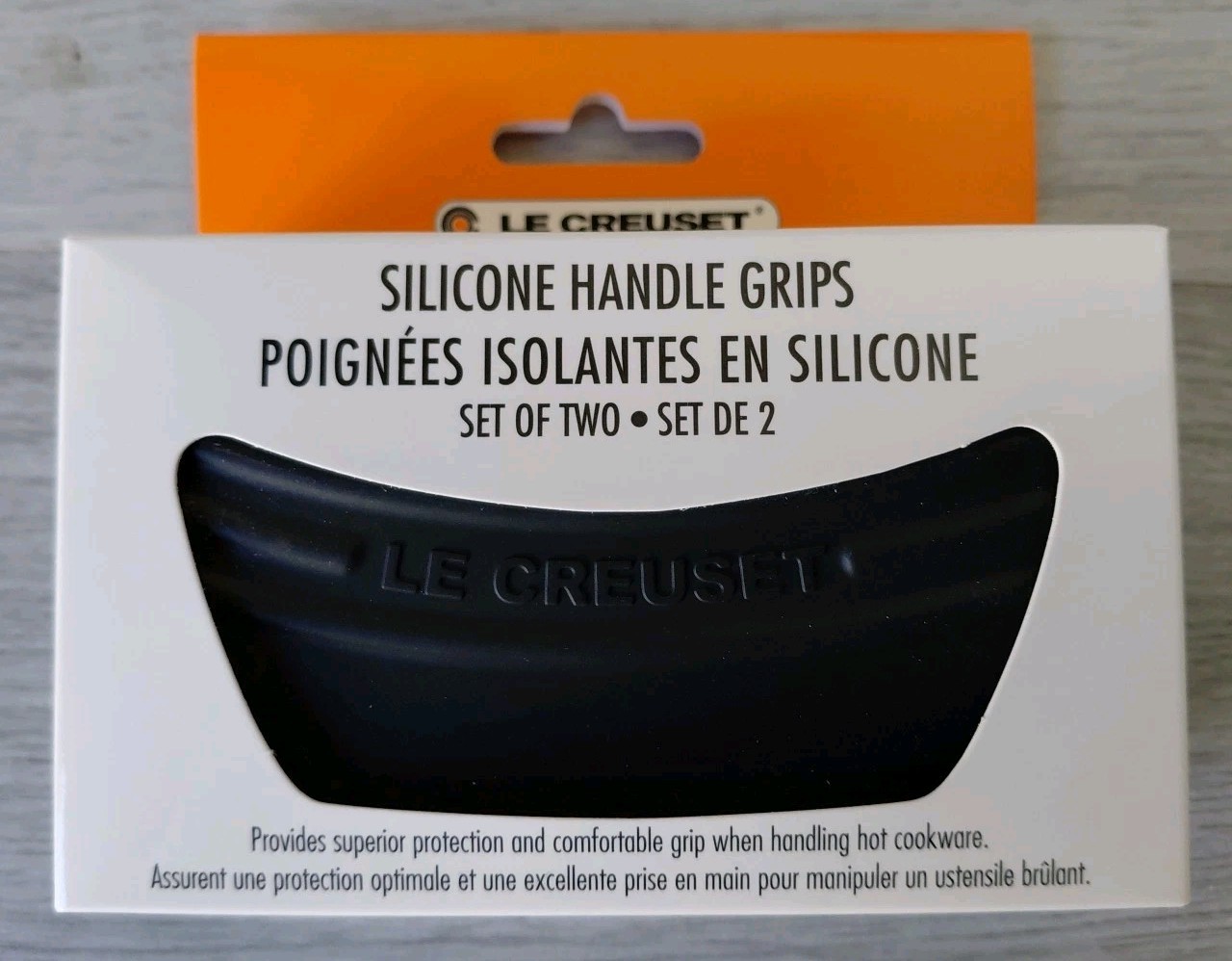 Le Creuset Silicone Handle Grips Set Of Two Black Brand New Superior Protection